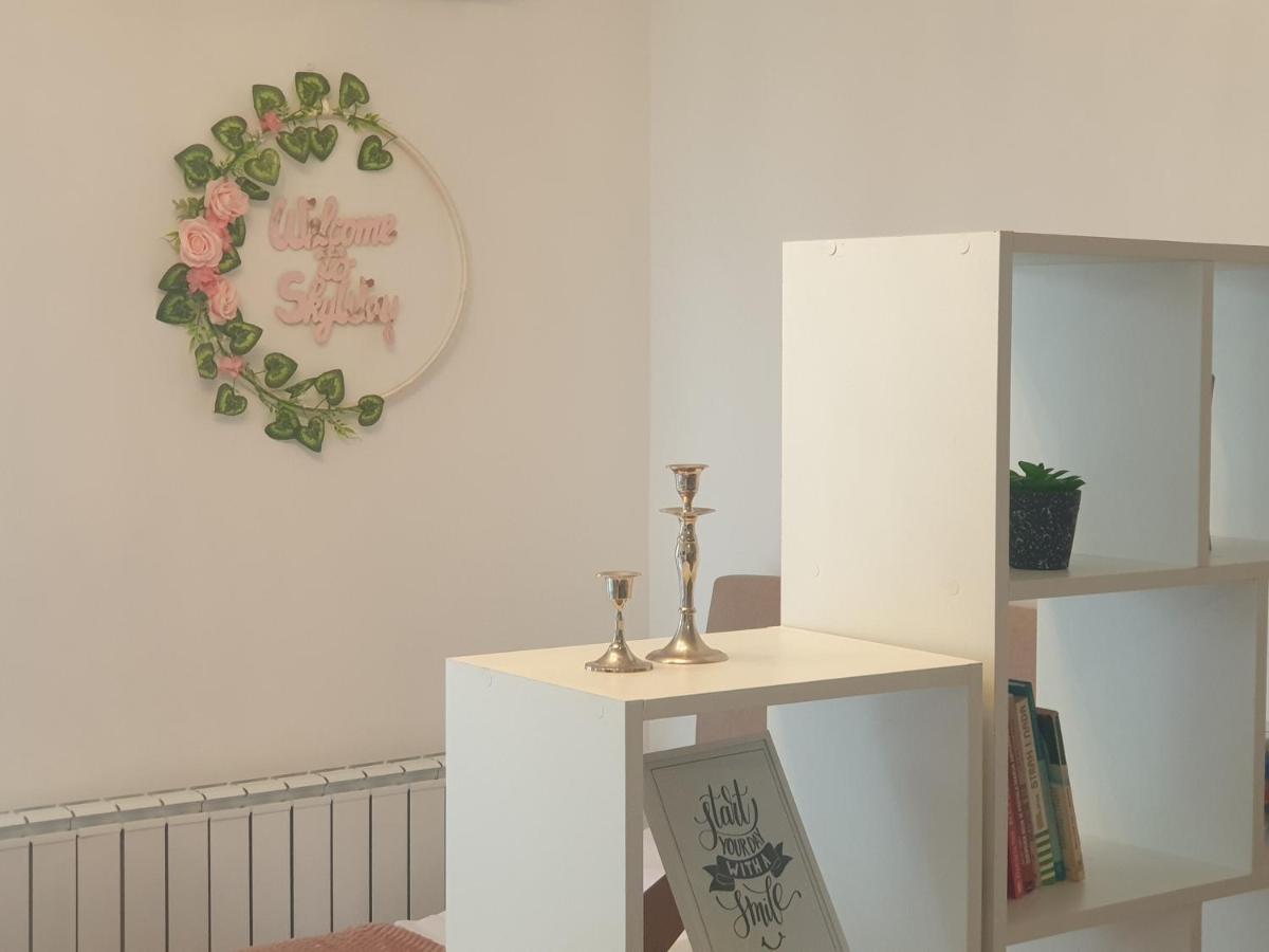 Sky Way Studio Apartment Saraievo Exterior foto